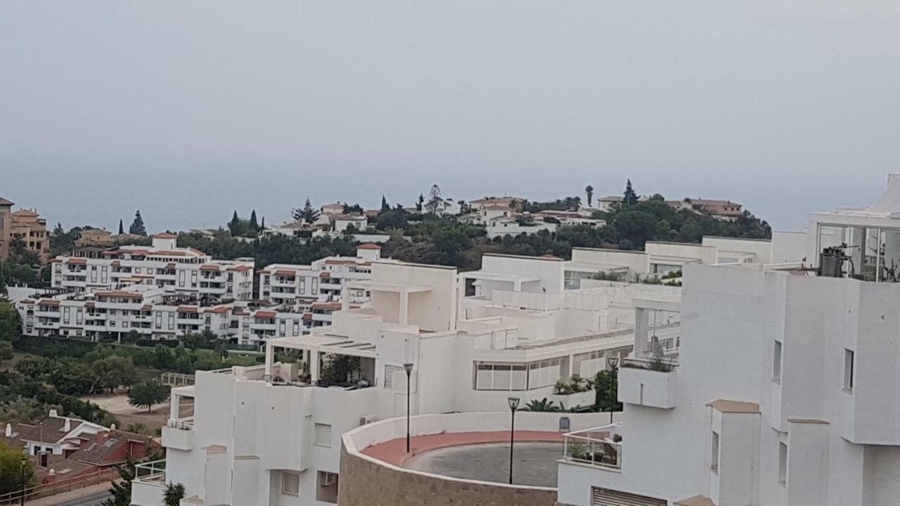 Apartament Excelente Habitacion En Bonita Y Tranquila Casa En Benalmadena Pueblo Zewnętrze zdjęcie